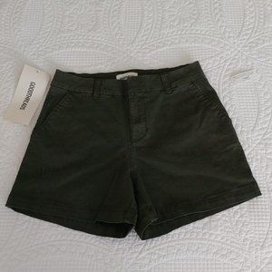 GOODTHREADS Twill  Khaki Green Shorts Size 4